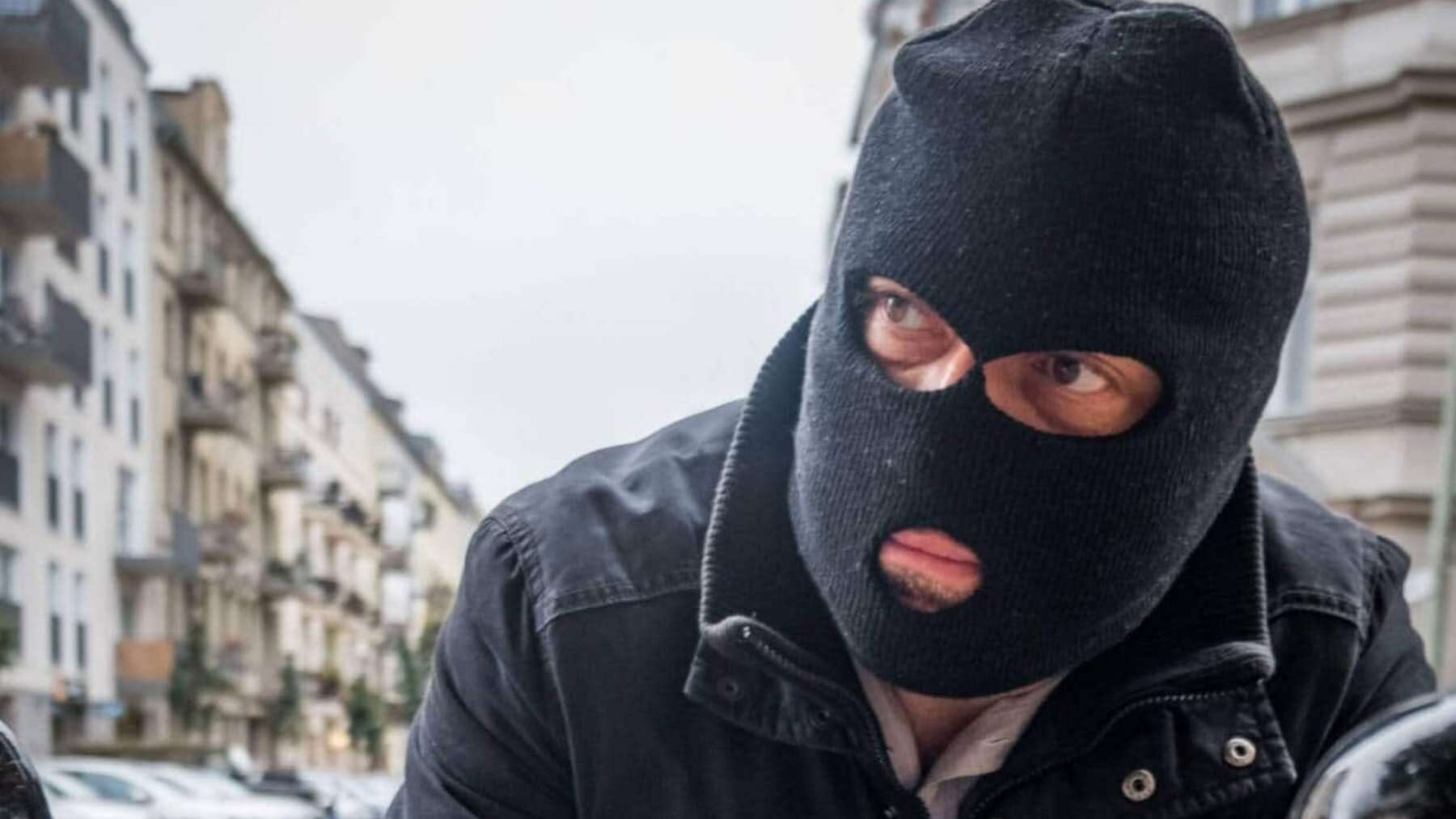 Los trucos tecnológicos con los que pueden robarte el coche en segundos y sin tocarlo