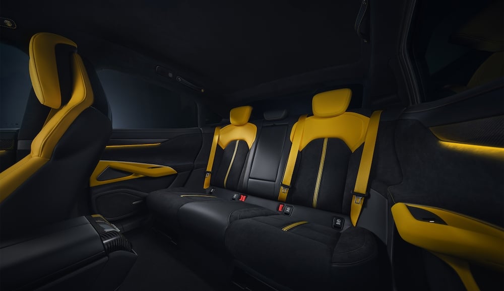 Asientos traseros Xiaomi SU7 Ultra