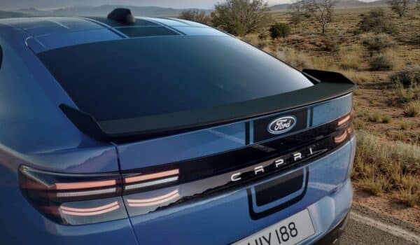 Ford Capri Collection Trasera