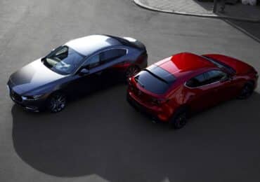 Mazda 3 y Mazda 3 Sedán