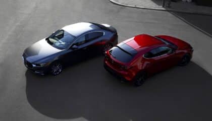 Mazda 3 y Mazda 3 Sedán