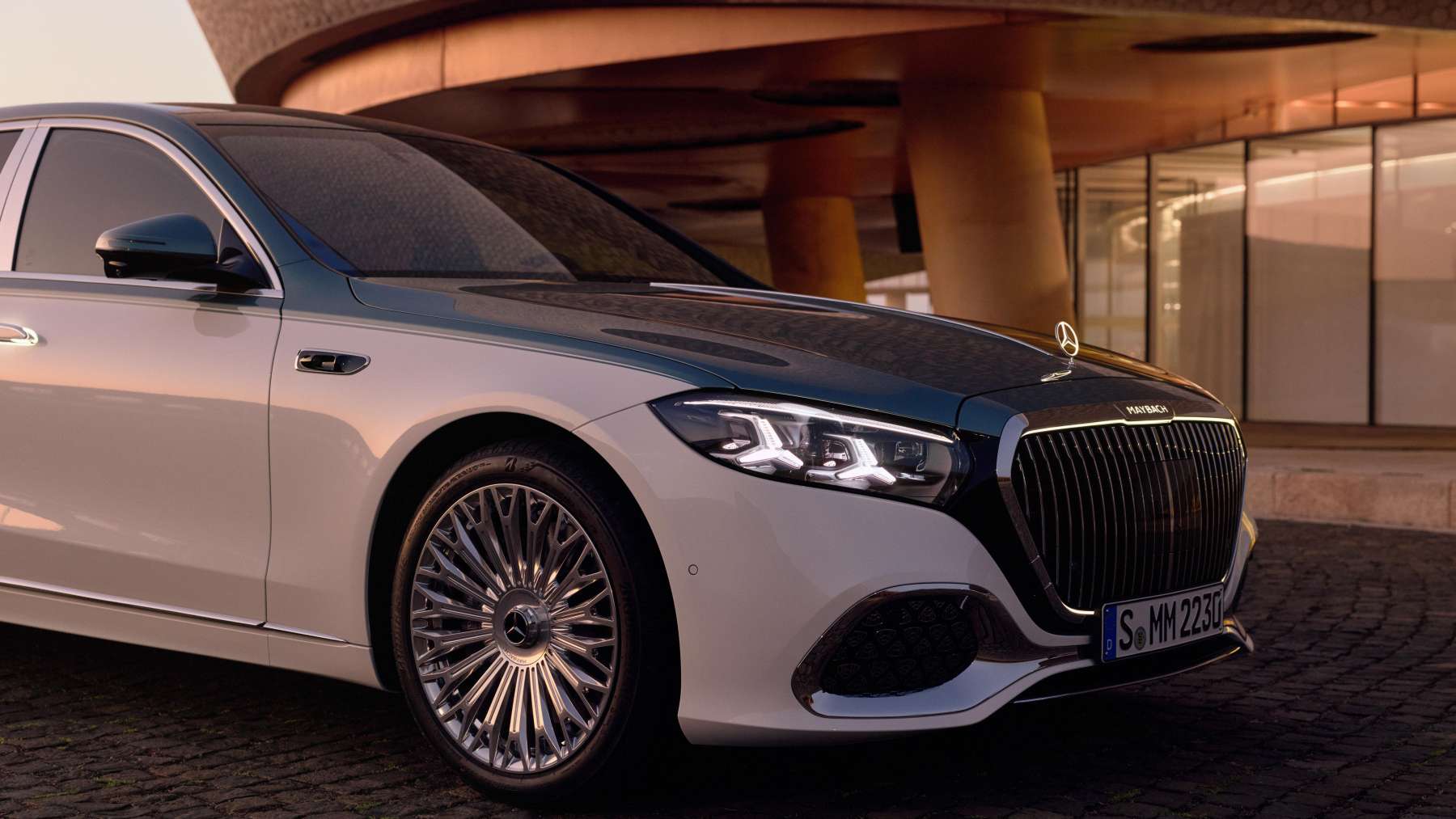 El lujo acaba de cambiar para siempre: Así es el Clase S de Mercedes-Maybach