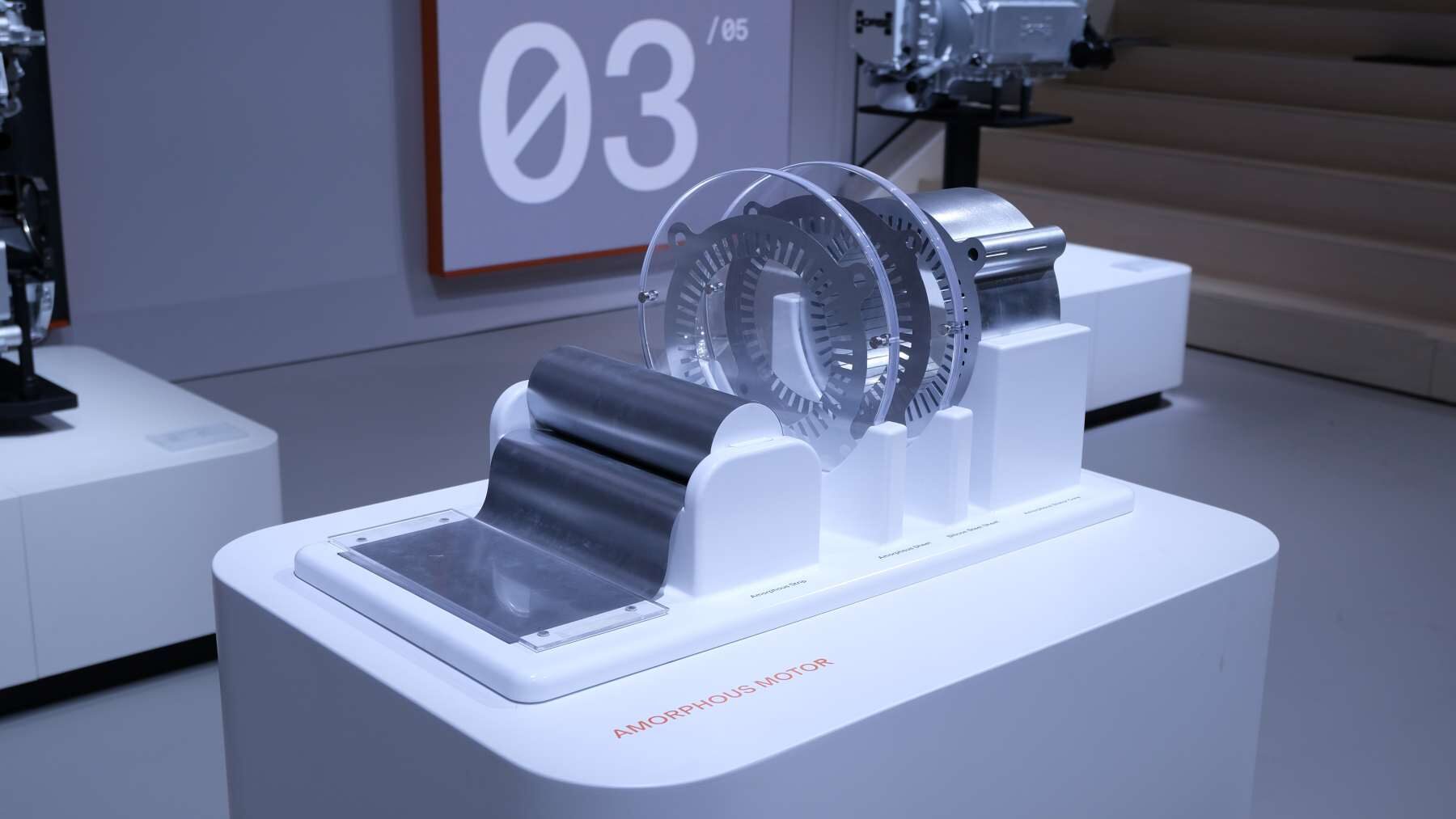 Han presentado un nuevo motor de alta eficiencia fabricado con acero amorfo con un 98,2% de eficiencia y yo me he preocupado por saber qué demonios es eso del acero amorfo