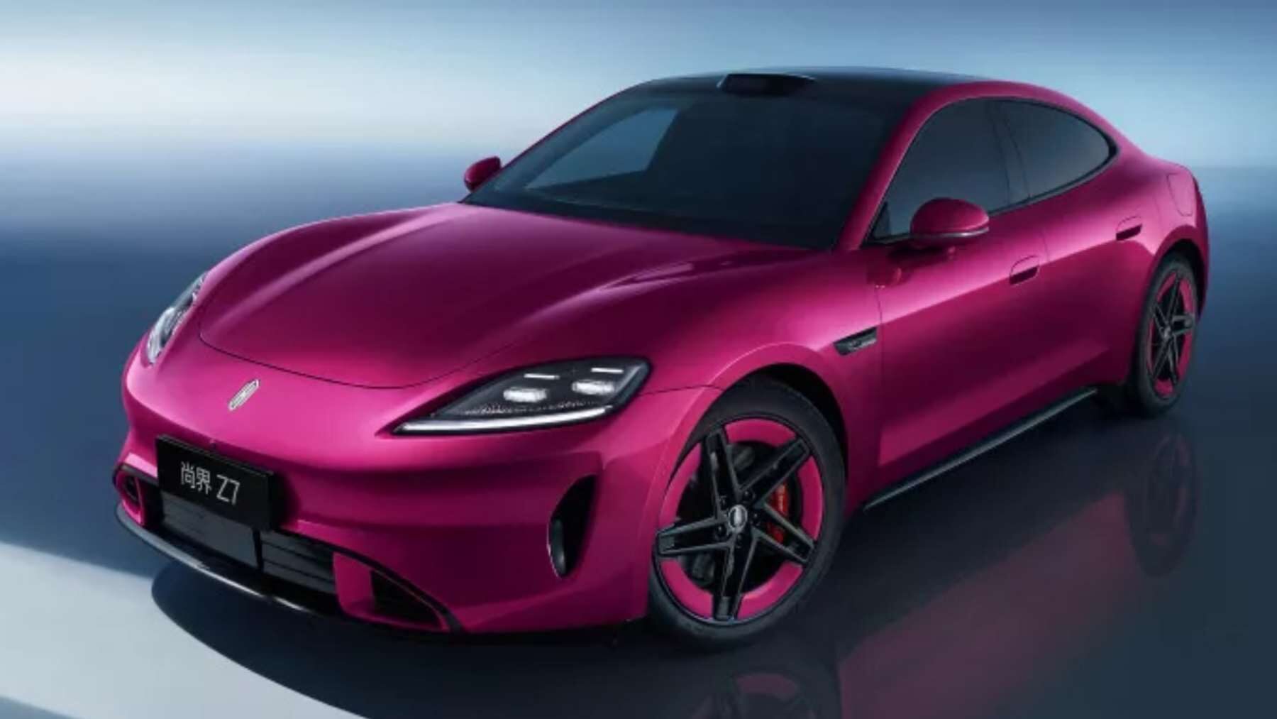 Porsche te cobra una pasta, pero los chinos te lo ofrecen por unos 31.000 euros: el “Taycan” de SAIC y Huawei