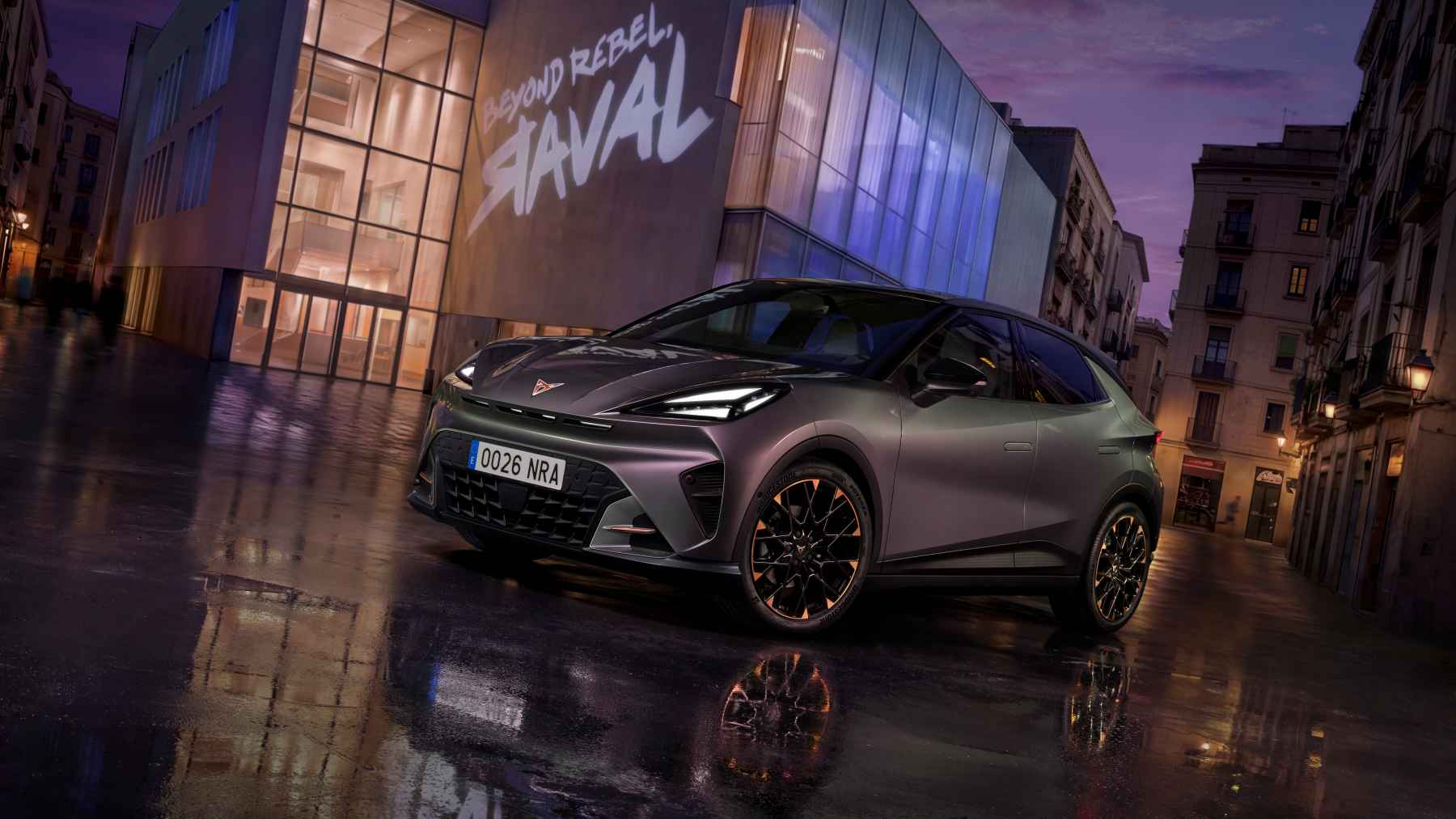 CUPRA acaba de presentar el eléctrico español que entra en la pelea con Renault, Volkswagen y Skoda: Las dimensiones de un Fiesta, más maletero que un Focus y un precio muy interesante