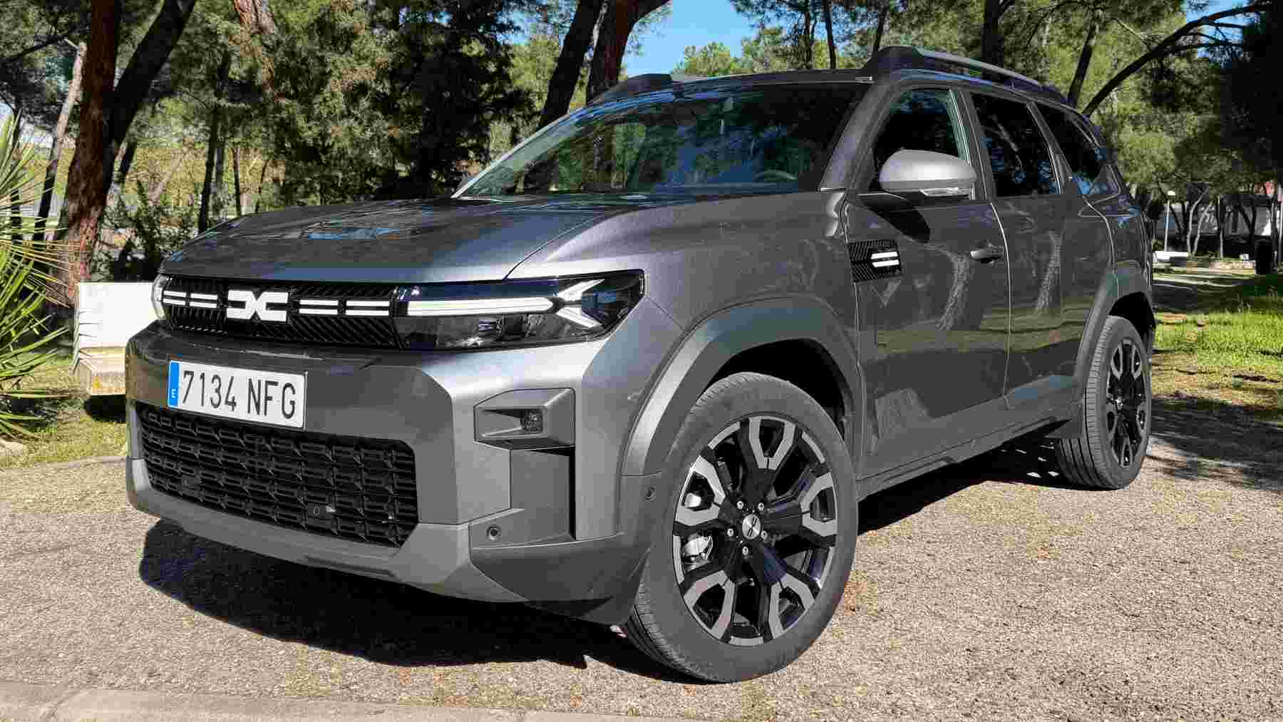 Prueba Dacia Bigster híbrido: más barato que el Renault Austral, con más maletero y un motor de cuatro cilindros sin rivales por eficiencia