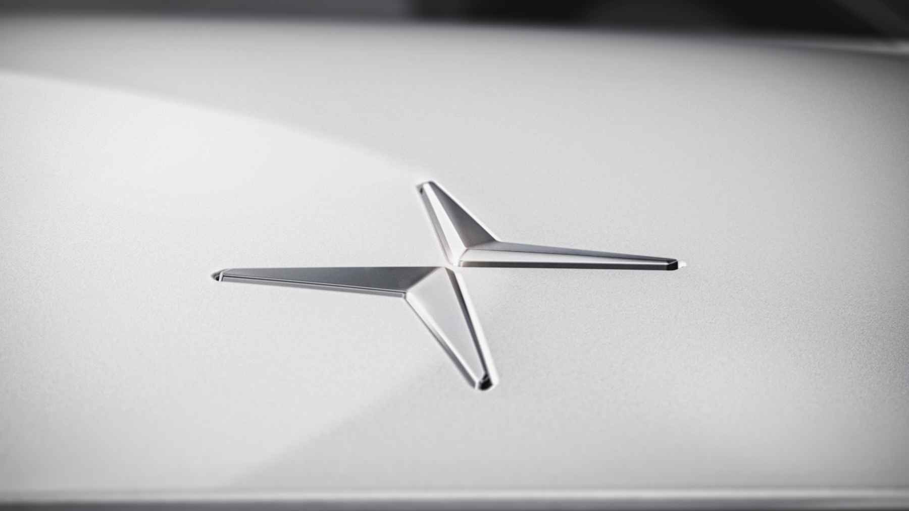 Polestar avisa que los PHEV en realidad son lo peor de dos mundos y ojo, porque saben de lo que hablan