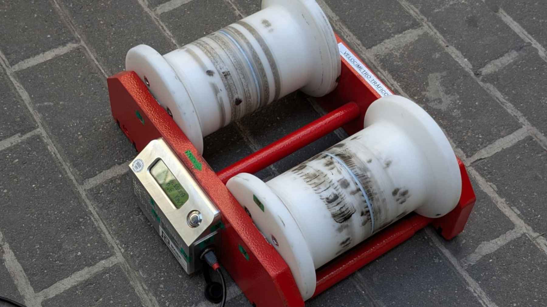 Este es el nuevo arma secreta de los ayuntamientos que está llenando los almacenes municipales de vehículos incautados: caen decenas al día