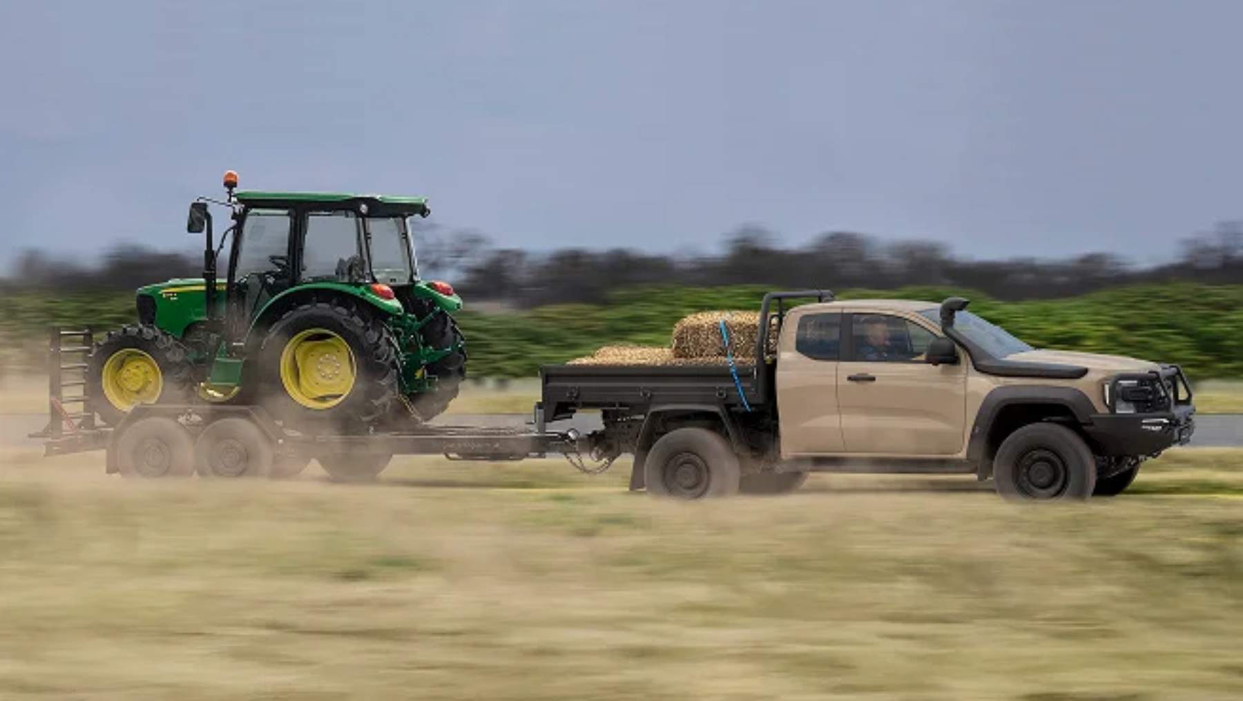 Primero fueron las hamburguesas, luego el Mustang GTD y ahora llega a Europa la Ford Ranger Super Duty: así demuestra Estados Unidos que cuando se habla sobre pick-ups ellos no entienden de medias tintas