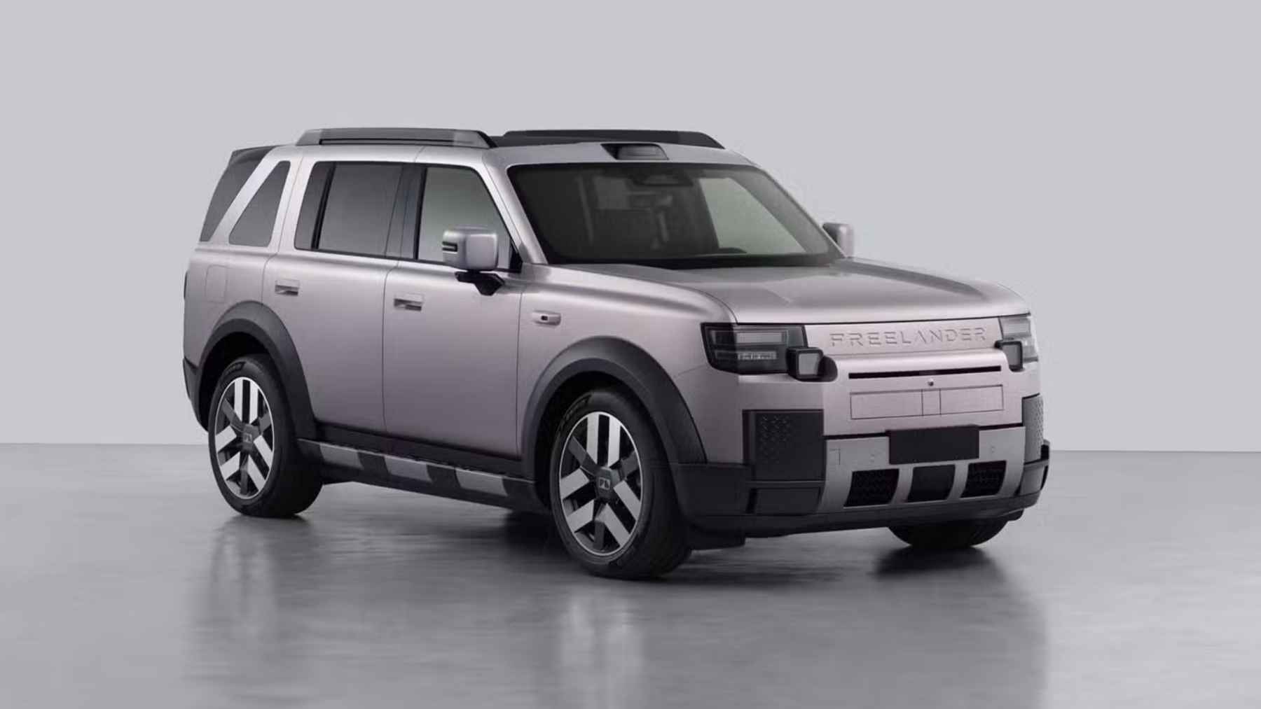 Freelander 8, la bestia de más de 5 metros, 2.980 kg y 6 plazas que consume solo 0,76 l/100 km: es el primero de una enorme familia con el icónico nombre