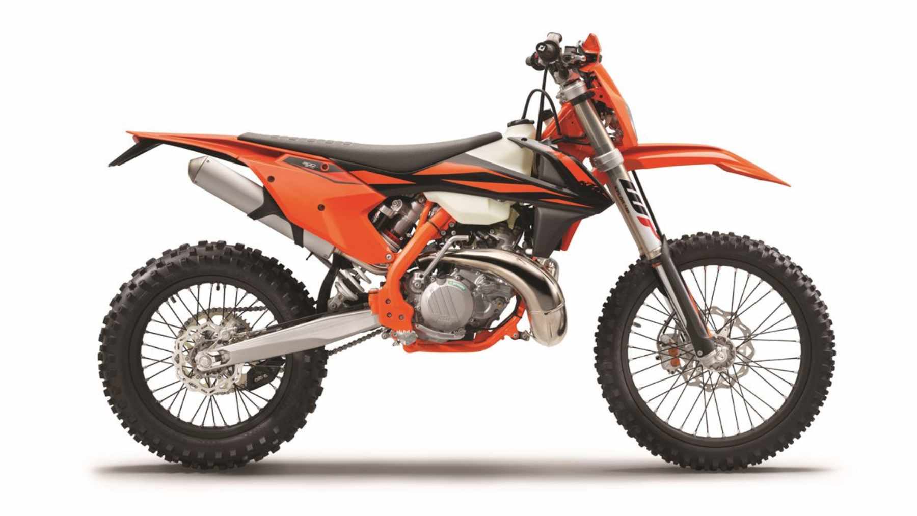 Una investigación europea apunta a trampas en los concesionarios de KTM: liberan toda la potencia de las motos con modificaciones incumpliendo la normativa de emisiones