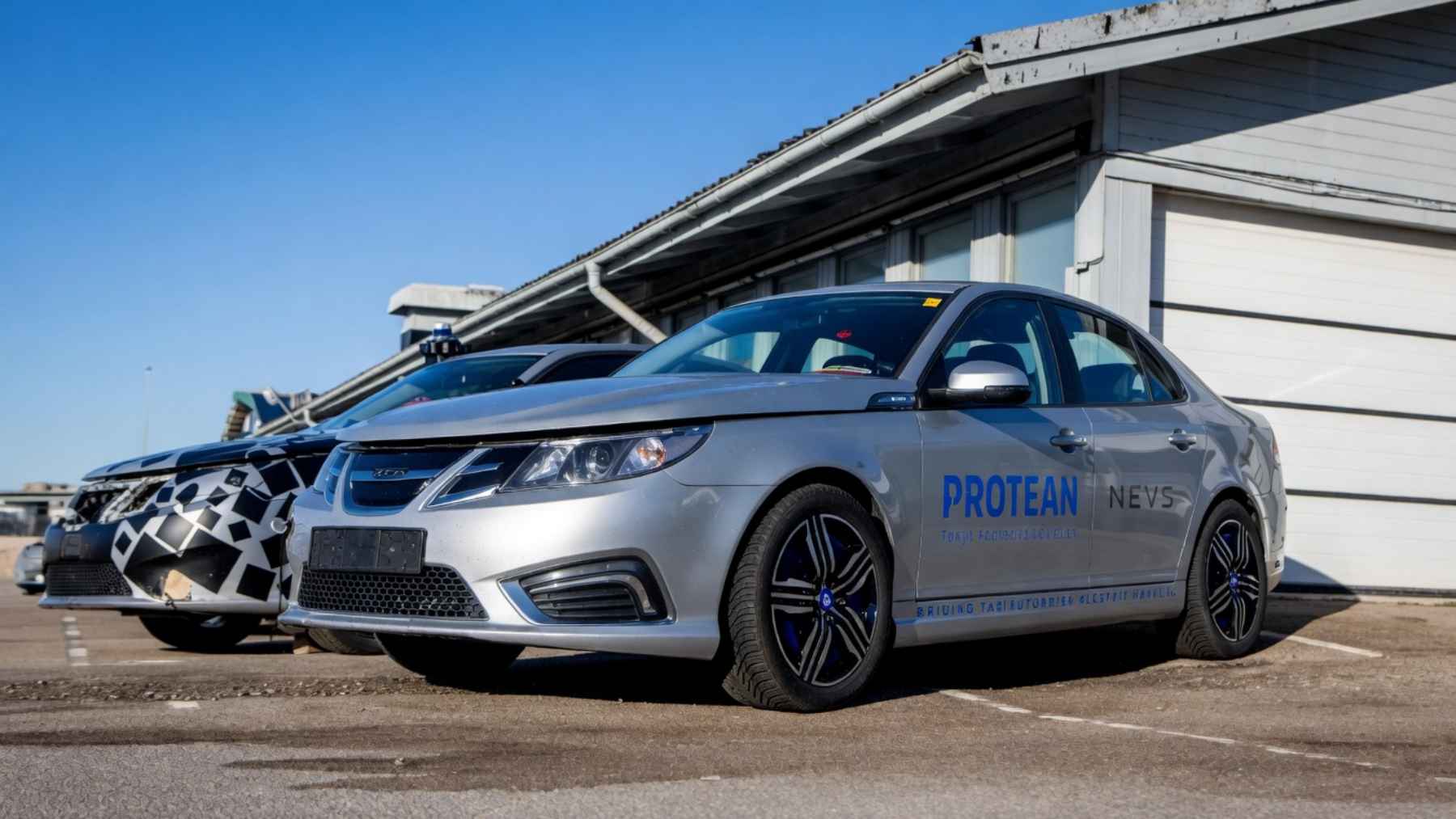 Los últimos Saab y prototipos de la marca alcanzan precios históricos en la subasta que echa el cierre a la icónica marca