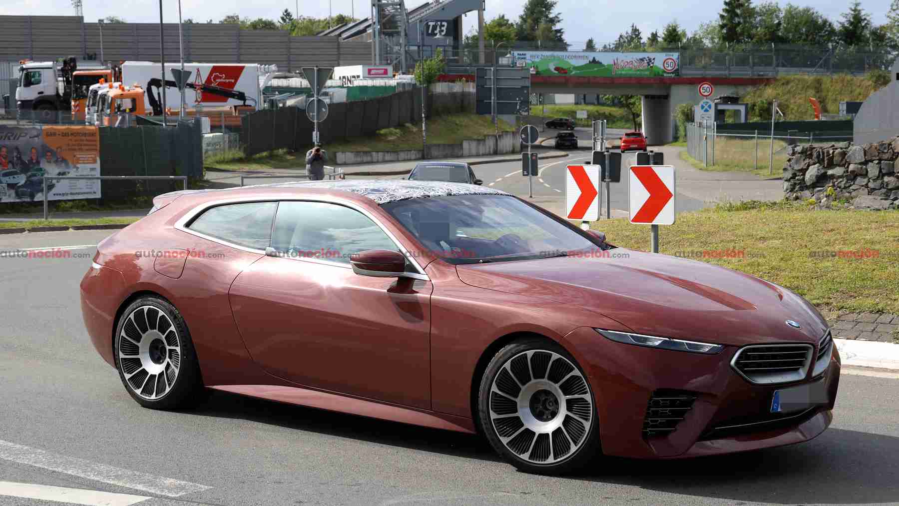 Pillamos al BMW Speedtop rodando sin camuflaje y queda claro que es uno de los deportivos más atractivos del planeta… pero hay un problema: tiene un precio sólo al alcance de millonarios