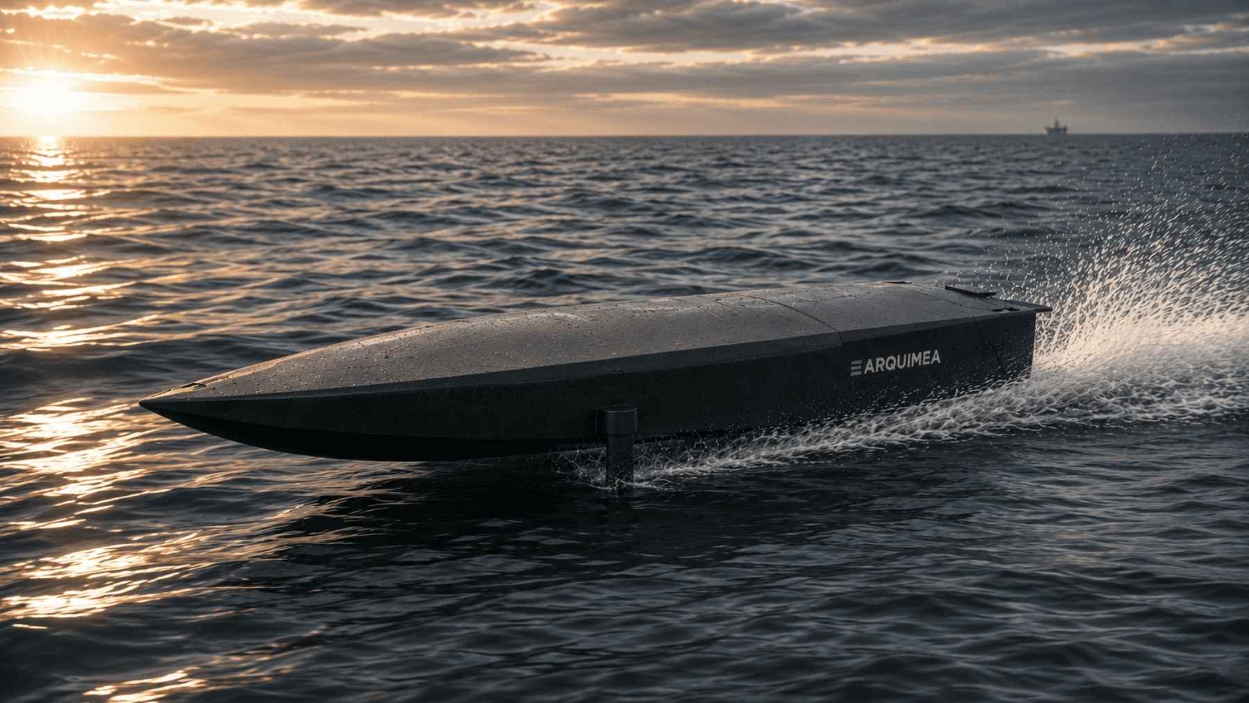 Mide dos metros, sale disparado por el tubo de los torpedos de un submarino, vuela sobre el agua a 20 nudos gracias a un hidroala y luego se sumerge para reventar el casco enemigo por debajo de la línea de flotación: el dron naval de una empresa española