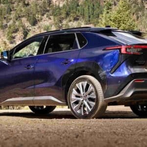 Subaru Solterra Trasera estático