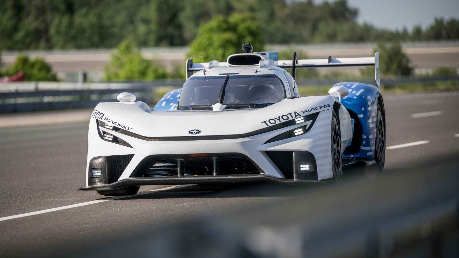 Audi triunfó con un TDI, luego arrasó un híbrido y ahora Toyota quiere hacer que el hidrógeno líquido se suba al podio de las 24h más exigentes