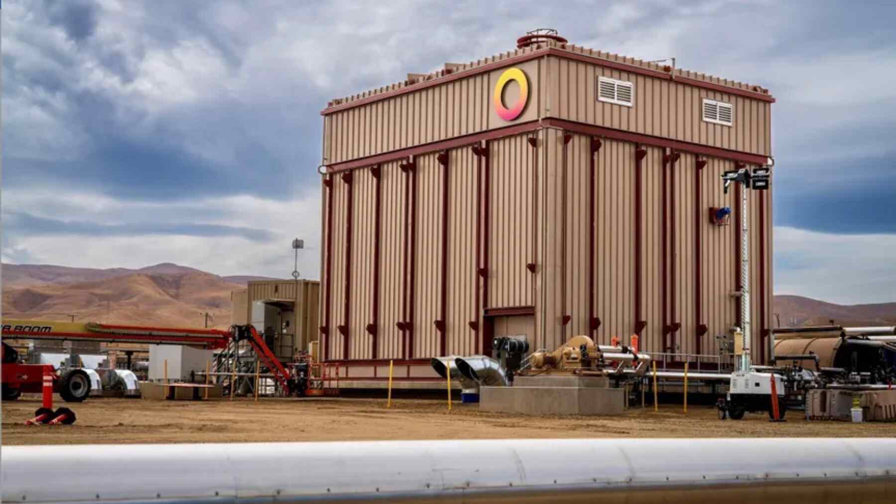 Un kilo de ladrillo guarda más energía que un kilo de batería de litio a la décima parte del coste: la tecnología que financia Bill Gates entra este año en una planta química alemana