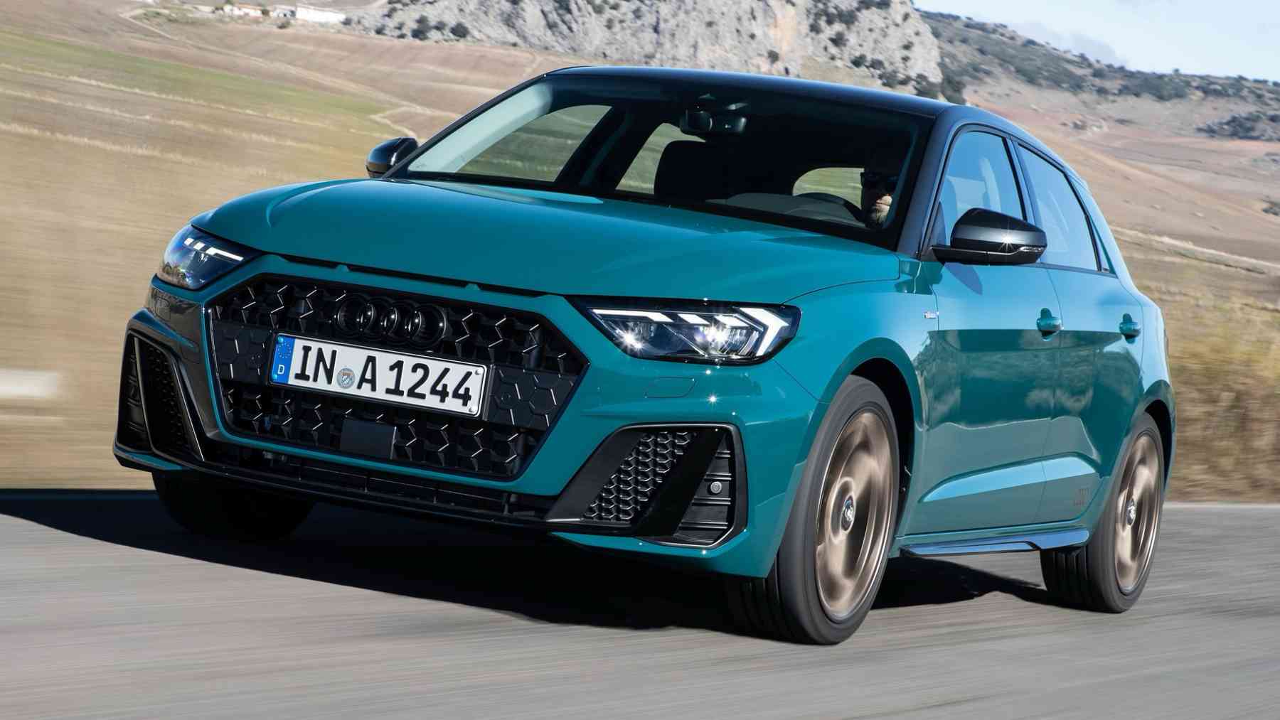 El Audi A1 se retira del mercado pero lo hace por la puerta grande: es el coche más vendido de la marca durante junio en España y ahora está de oferta por 180 euros al mes con el motor más equilibrado