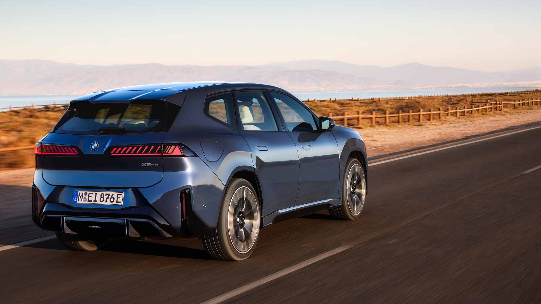 BMW iX3