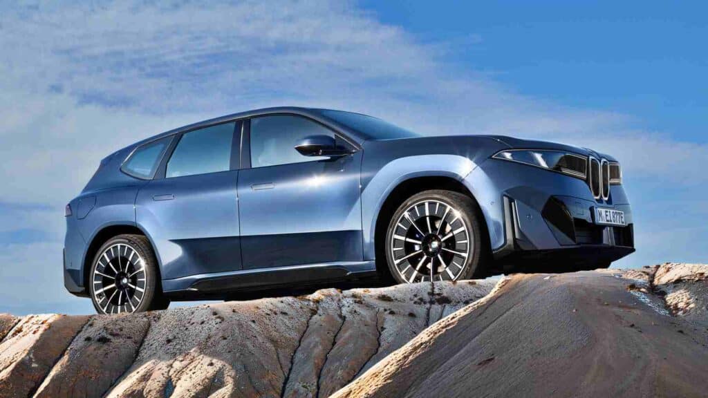 BMW iX3