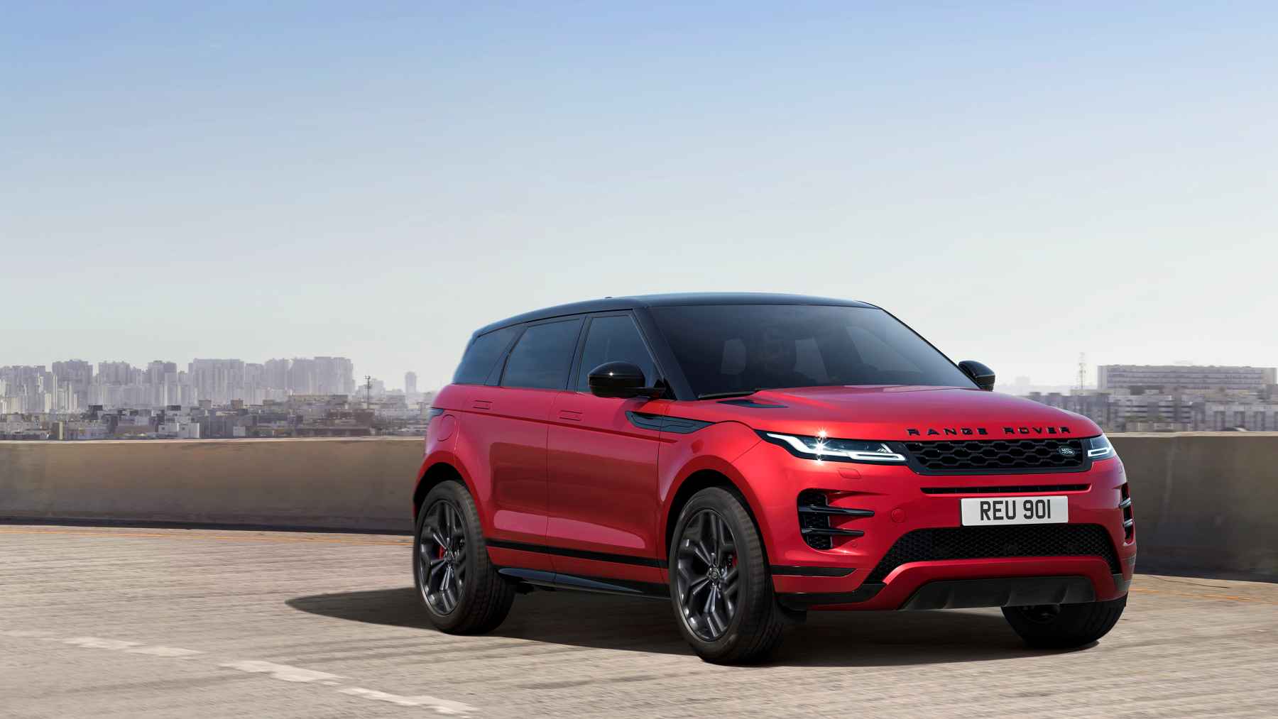 Varios modelos de Land Rover y Jaguar en el punto de mira por riesgo de incendio, entre ellos Defender y Evoque