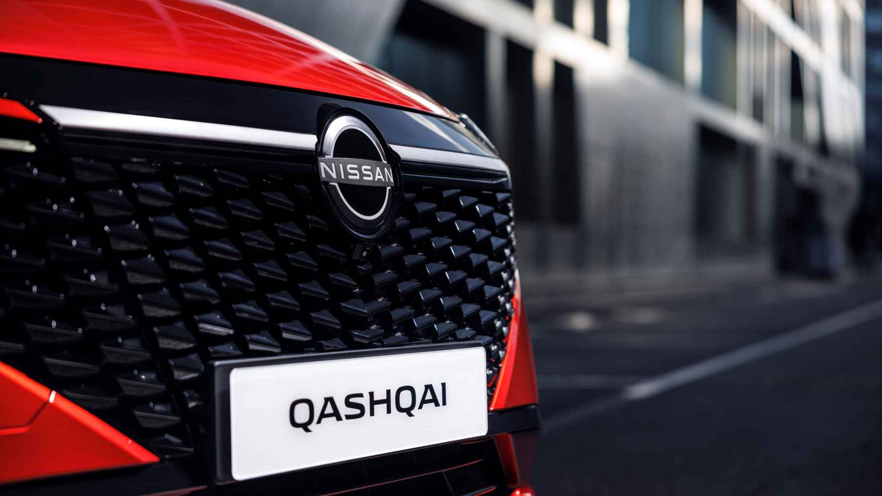 Si tienes un Nissan Qashqai fabricado entre 2021 y 2024 tienes que saber que algunas unidades tienen riesgo de incendio: Así es la llamada a revisión