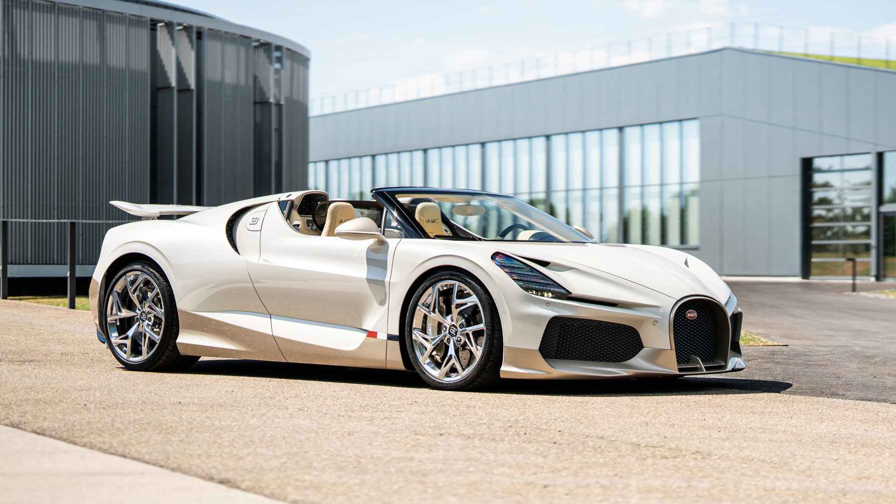 El último suspiro del W16: Bugatti despide al Mistral número 99, el punto final del modelo y la mecánica de calle tal y como la conocíamos