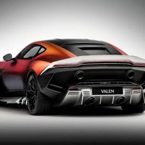 Aston Martin Valen Detalles 3