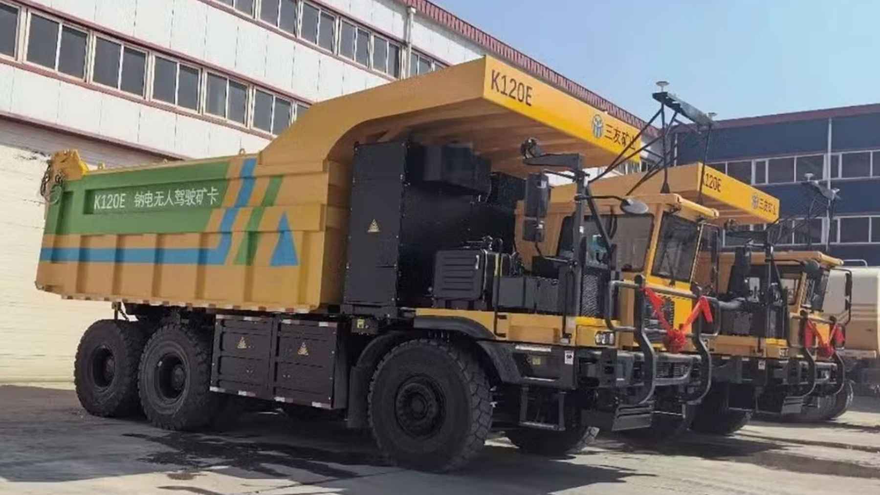 Un camión minero sin diésel ni litio con 676 kWh de batería que se recarga en 20 minutos: China prueba una alternativa que usa el mismo ingrediente que tú en la ensalada
