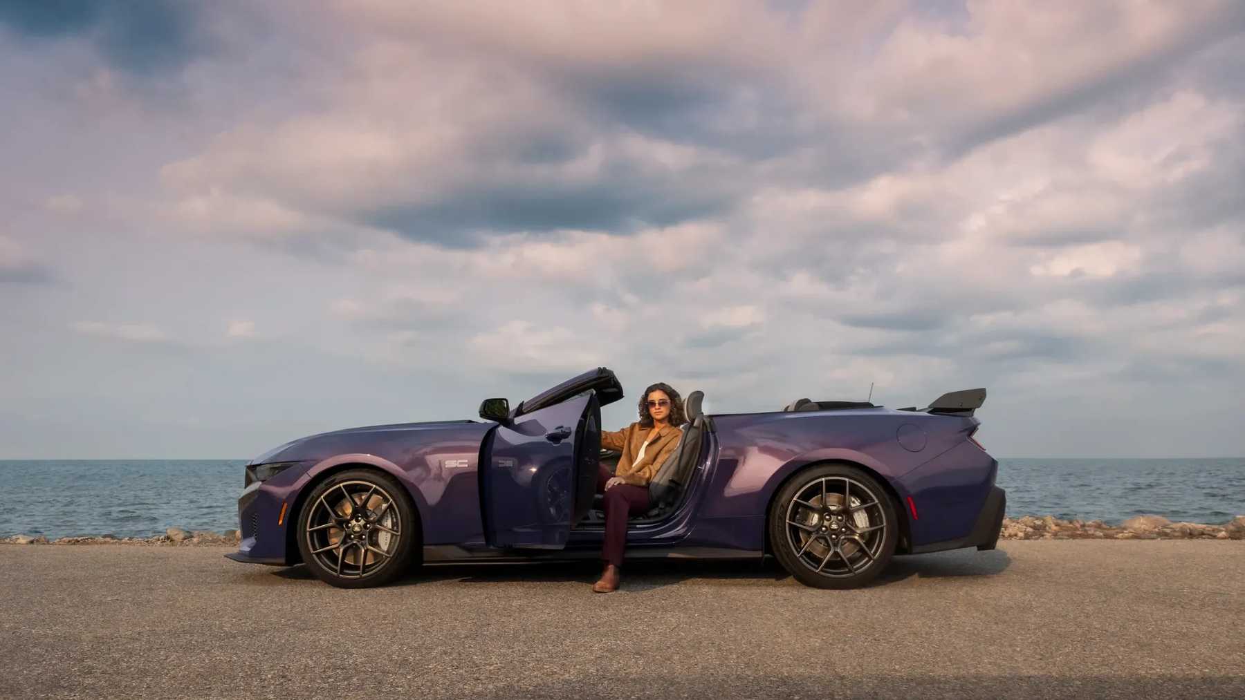Así es el deportivo alternativo al BMW M4 y al Mercedes CLE AMG: este Ford Mustang descapotable tiene un motor V8 supercargado y 795 CV de potencia… pero hay un problema