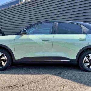 Geely E2 Vista Lateral