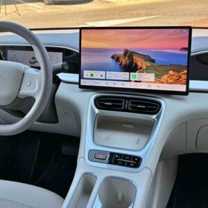 Salpicadero Geely E2