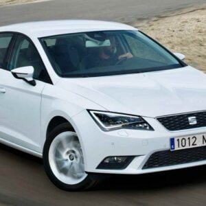 Seat León Blanco de tercera generación, vista frontal