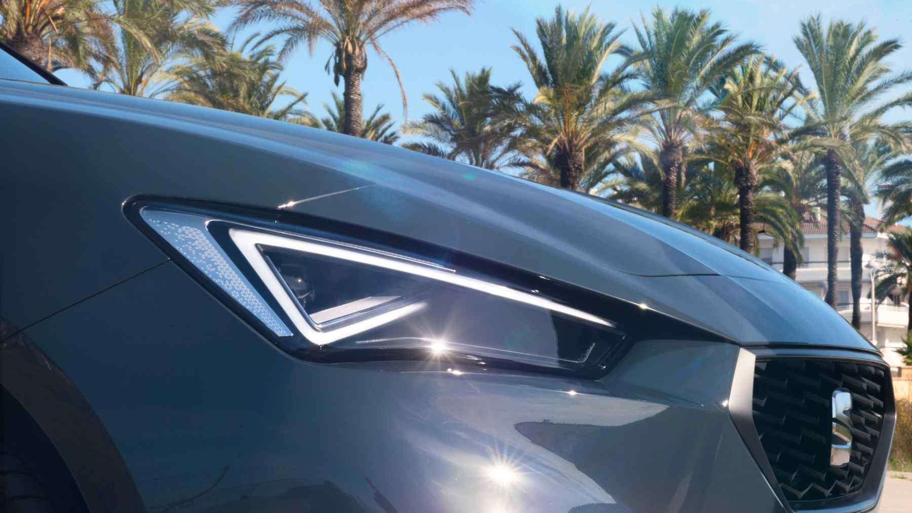 El Seat León ha perdido terreno frente a los SUV urbanos, pero es más espacioso, tiene etiqueta ECO y cambio automático y gracias a esta oferta de agosto cuesta menos de 25.000 euros