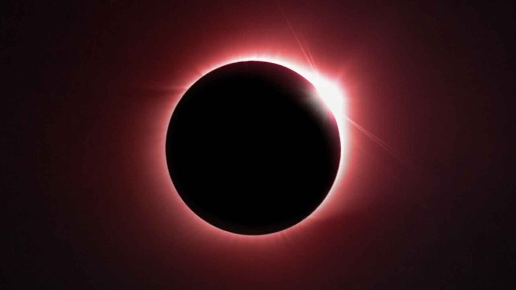 Por qué el eclipse del 12 de agosto puede ser mucho más peligroso al volante que desde el jardín de casa
