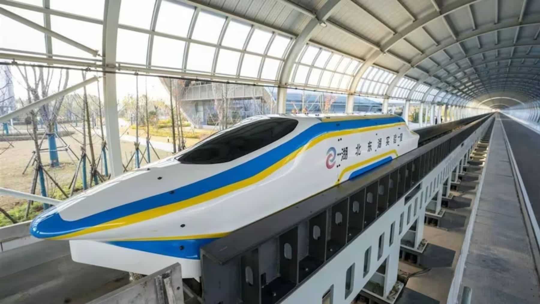 0 a 800 km/h en 5,3 segundos, más rápido que un Fórmula 1: el vehículo de levitación magnética chino pesa 1.110 kilos y ha batido su propio récord tres veces en cinco meses sobre una pista de un kilómetro