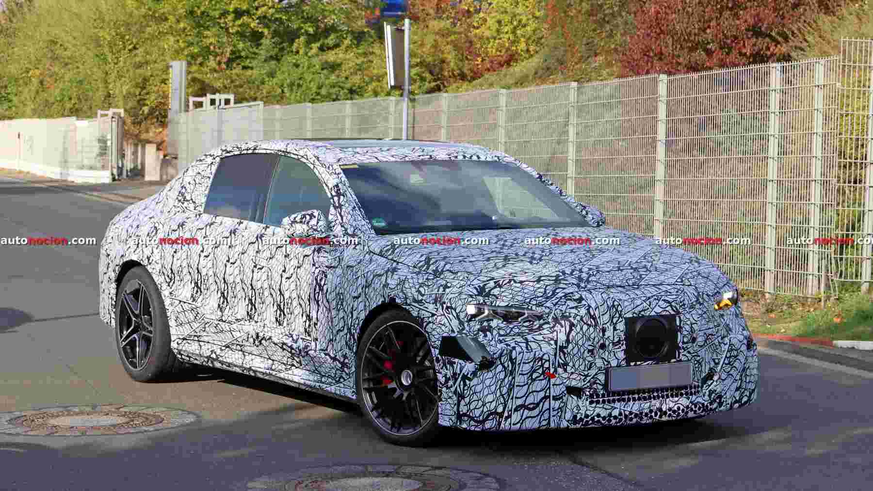 El Mercedes-AMG Clase E Eléctrico vuelve a aparecer camuflado con un diseño cercano al que tendrá a su llegada en 2027: apunta a superar los 800 CV de potencia