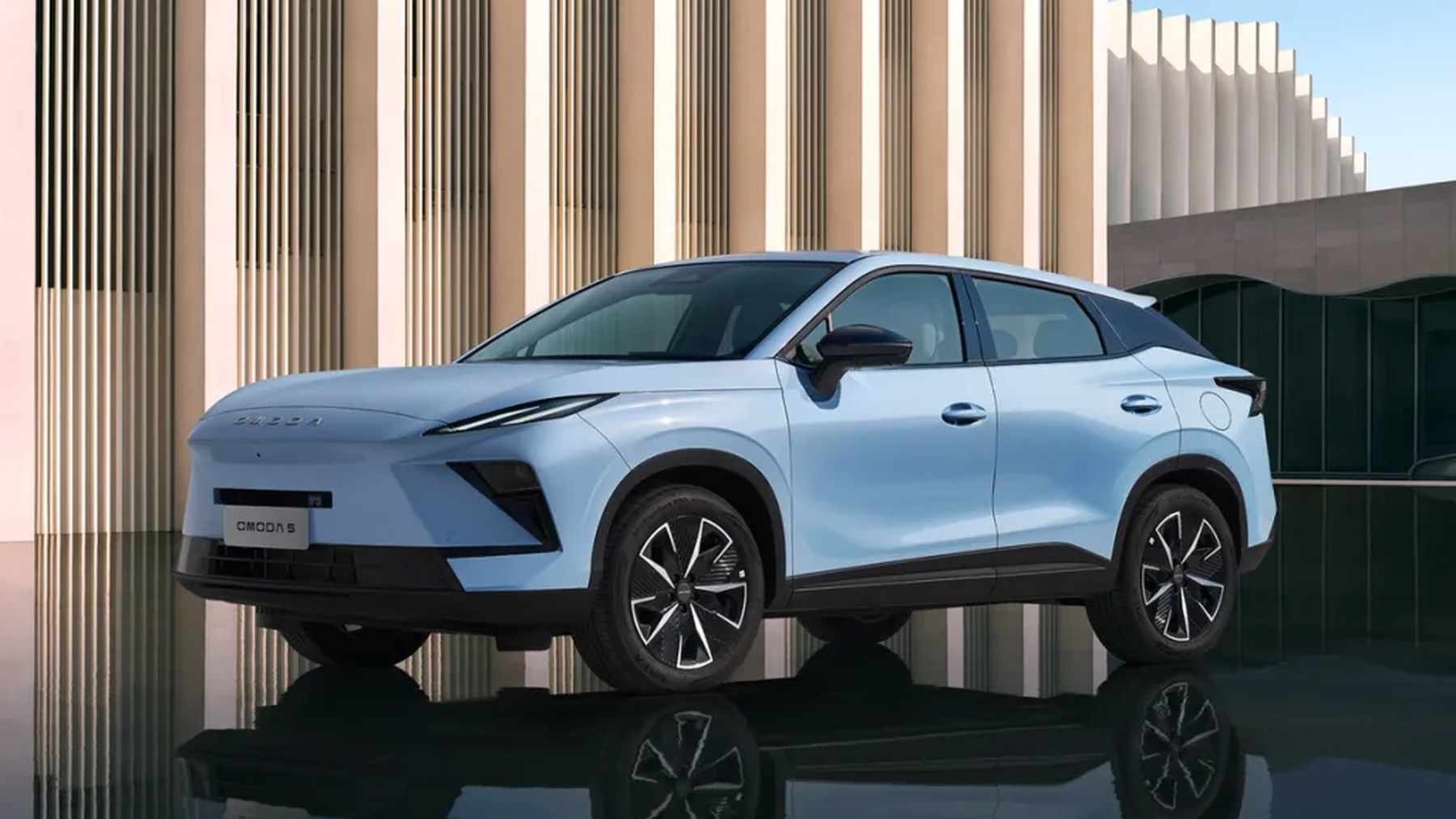 El nuevo Omoda 5 100% eléctrico ya ve la luz en otros mercados: ¿una nueva oportunidad para brillar en España con un interior mejorado a un precio muy ajustado?