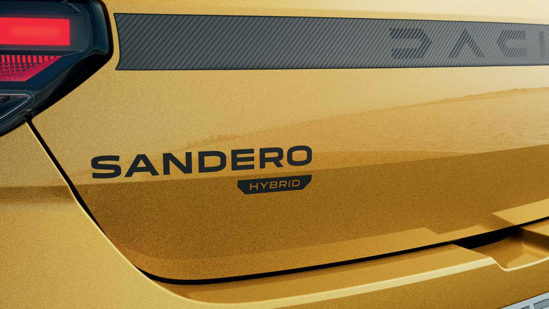 El Sandero Hybrid 155 con sistema híbrido español ya está a la venta: 5.400 euros más caro que el básico pero aún por debajo de los 20.000 euros