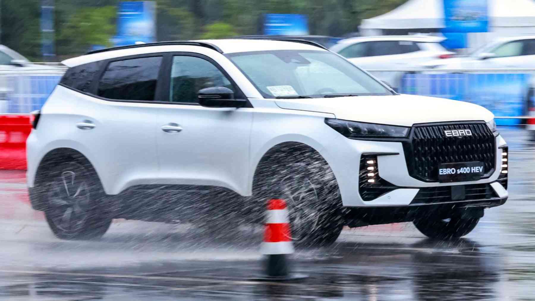 Ebro s400 2027 prueba slalom