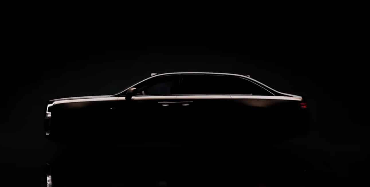 Yangwang Altior: BYD apunta al trono del lujo con una berlina de 5,5 metros que competirá con Rolls-Royce, Maybach o Bentley y que conoceremos la semana que viene