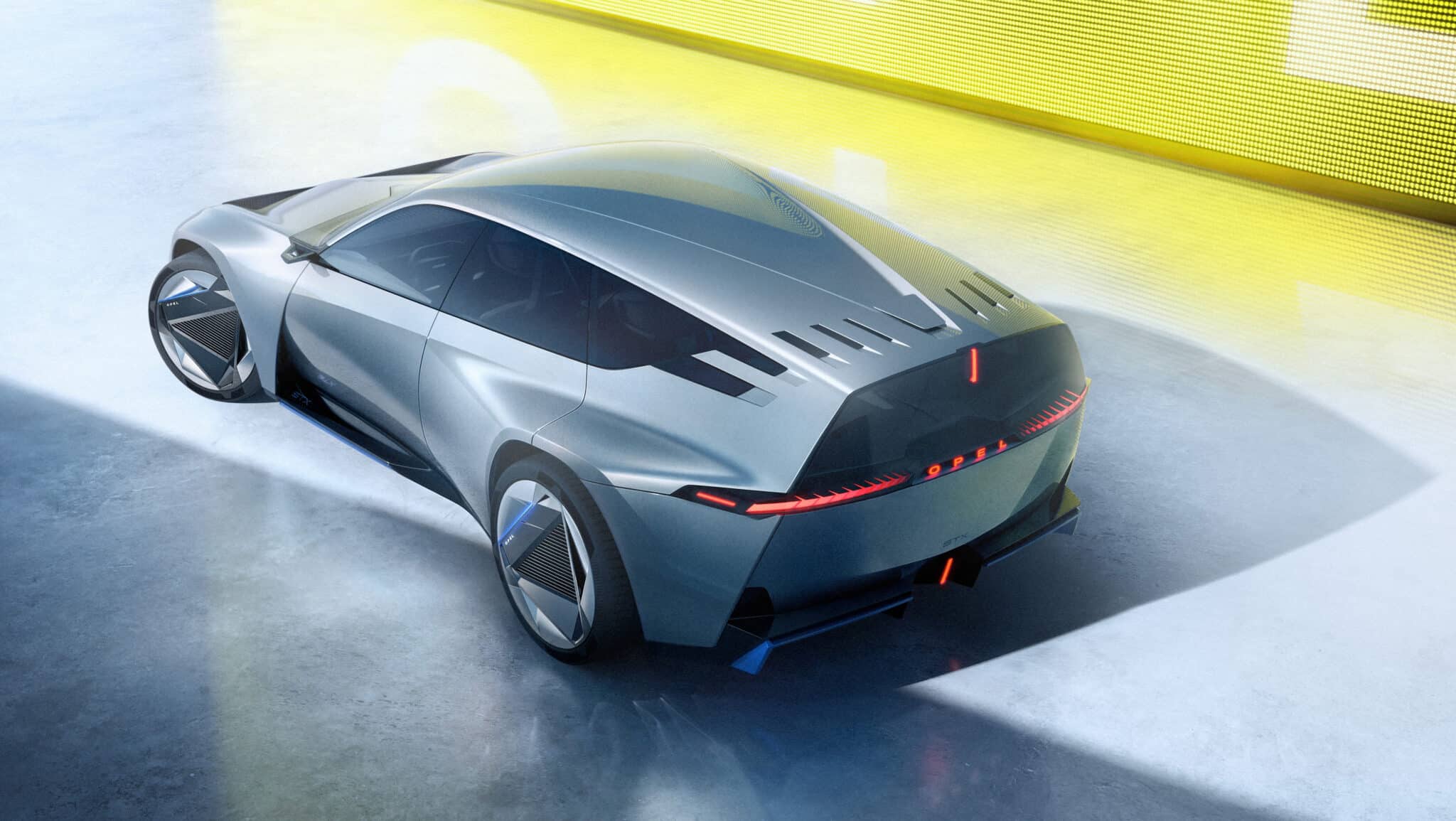 Opel STX Concept: una ventana al futuro de la marca del rayo marcado por la aerodinámica activa y la respuesta a cual será su papel dentro del «plan de Stellantis»
