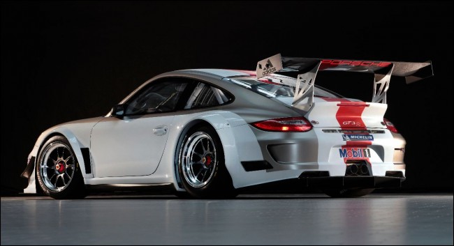 Porsche 911 GT3 R 2012: en busca del coche de carreras perfecto