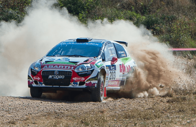 Albert Llovera campeón de España de Rallyes de Tierra, en la categoría de Grupo N