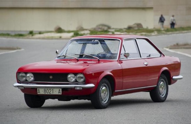 El Seat 124 Sport Coupé en el Silvretta Classic 2012