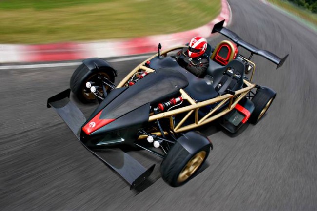 Ariel Atom V8: el kart que supera al Veyron