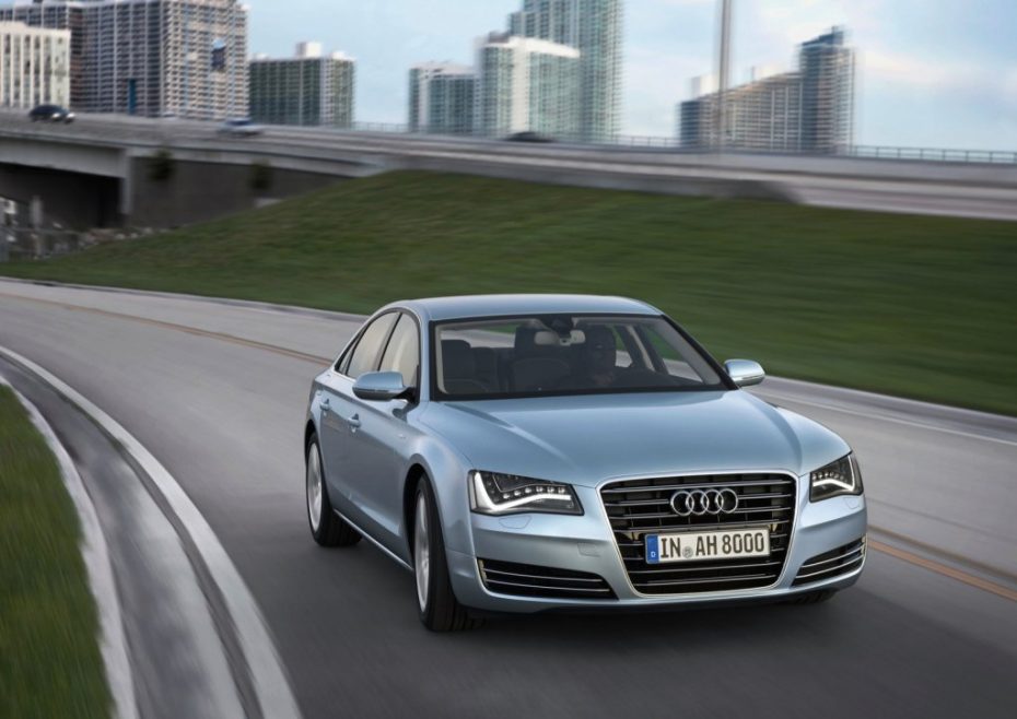 El Buque insignia de Audi, ahora menos contaminante: A8 Hybrid