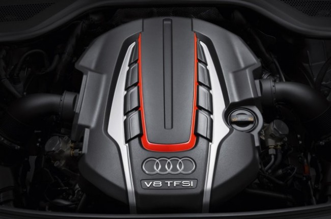 Audi anuncia nueva mecánica V8 biturbo de 4 litros