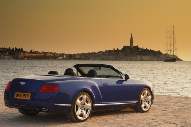 El Bentley Continental GTC W12 se destapa en Beijing