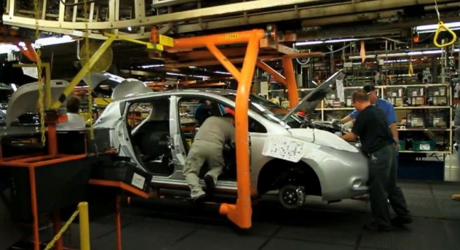 Nissan ya fabrica sus propias baterías junto con el Leaf en USA